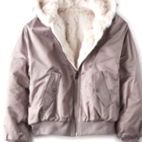 AE Reversible Faux Fur bomber jacket - Picture 1 of 7